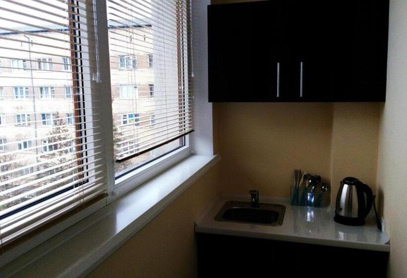 Superior Studio, City Club European