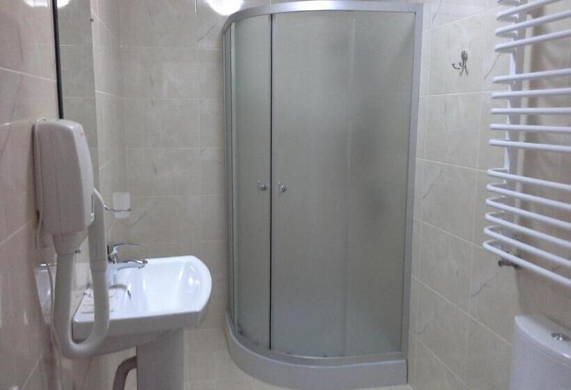 Superior Studio, City Club European