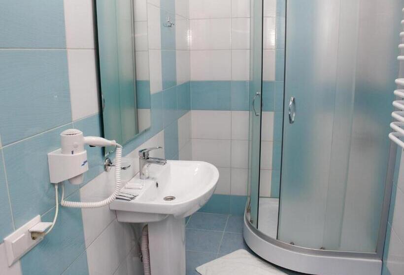 Deluxe Zimmer, City Club European