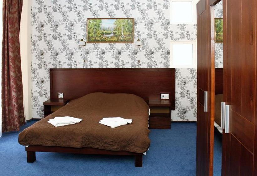 Deluxe Zimmer, City Club European