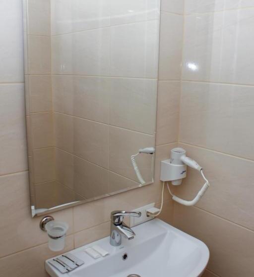 Suite, City Club European