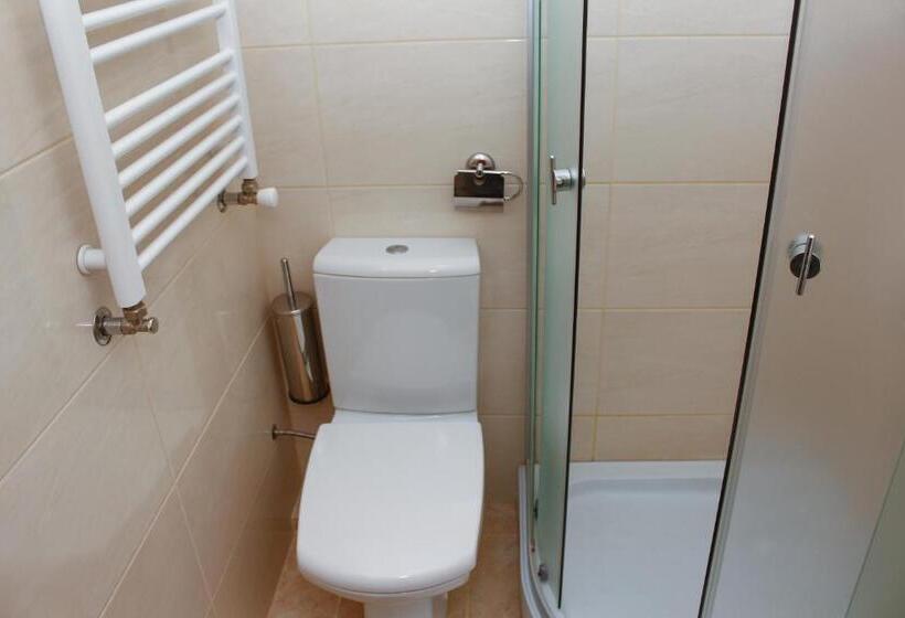 Suite, City Club European