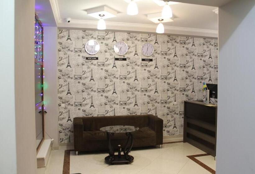 Suite, City Club European