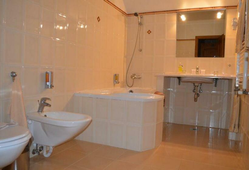 اتاق استاندارد, Complex Bahus