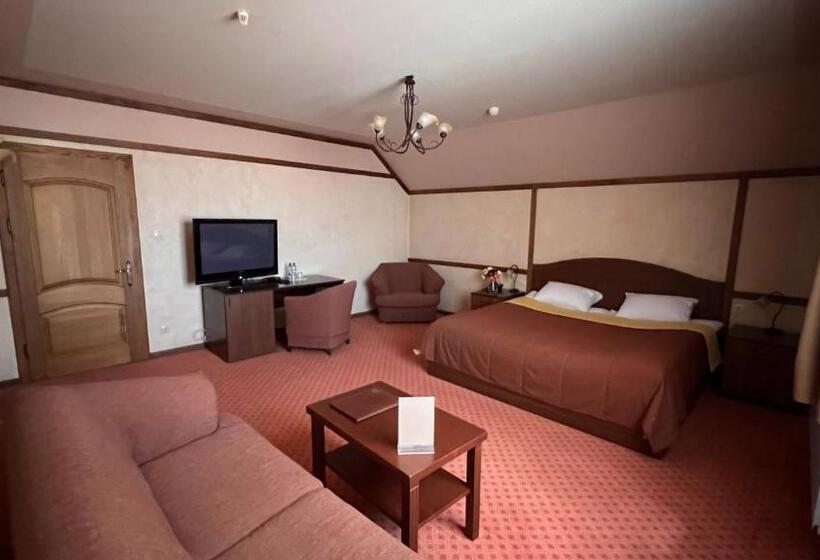 סוויטה, Complex Bahus