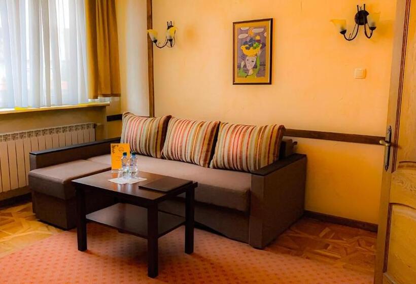 סוויטה, Complex Bahus