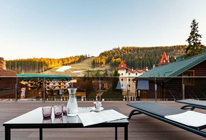 Standard Triple Room with Terrace, Korona Hotel&spa