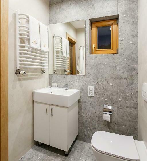 Standard Triple Room with Terrace, Korona Hotel&spa