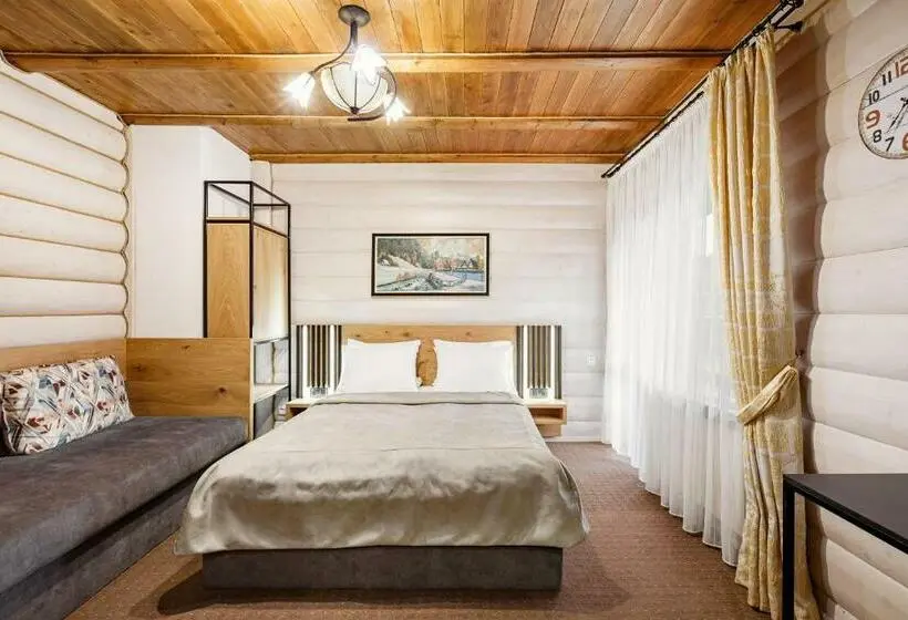 Standard Triple Room with Terrace, Korona Hotel&spa