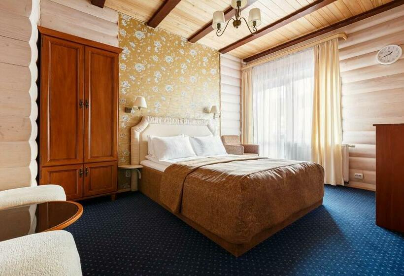 غرفة قياسية مزوَّدة بشُرفة, Korona Hotel&spa