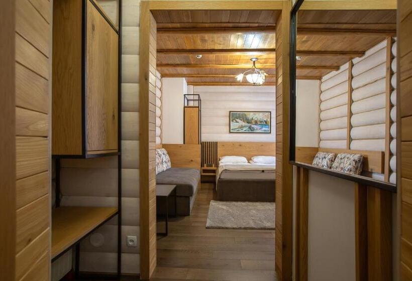 Standard Triple Room with Terrace, Korona Hotel&spa