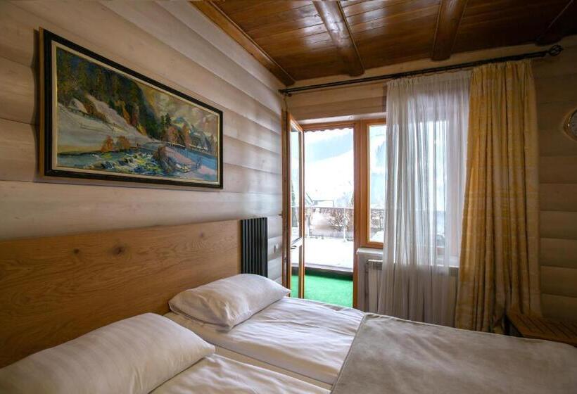 Номер Стандарт с Террасой, Korona Hotel&spa
