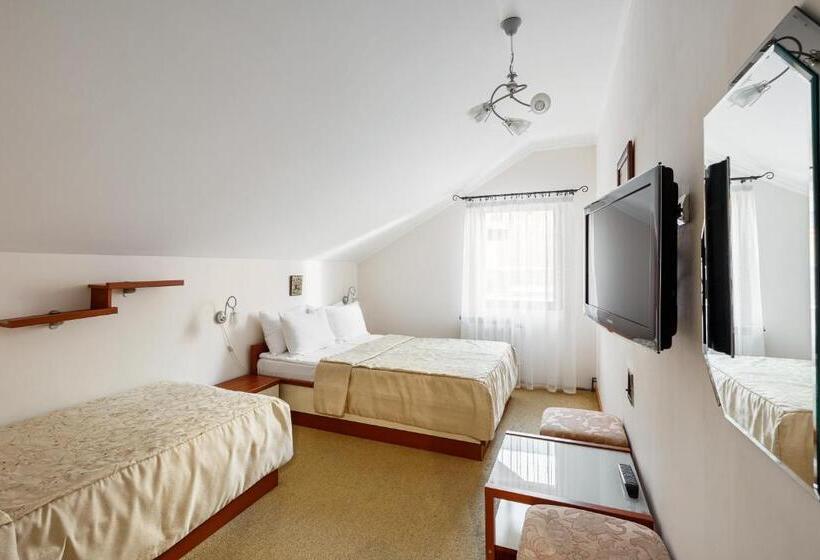 Дом 3 Спальни, Korona Hotel&spa