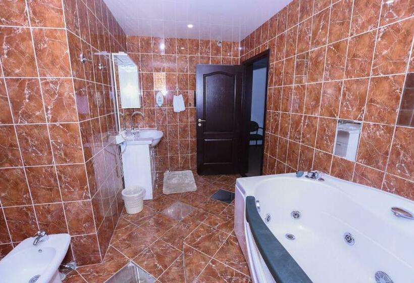 سوییت, Continent