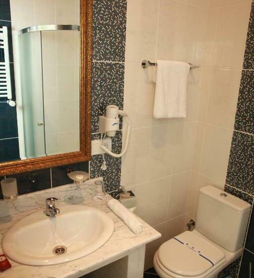 غرفة قياسية فردية, Fontush Boutique