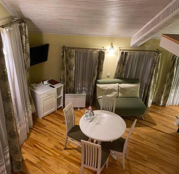 آپارتمان 1 خوابه, Fontush Boutique