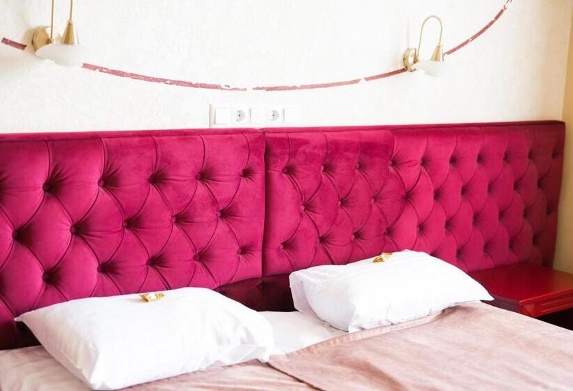 اتاق استاندارد, Fontush Boutique