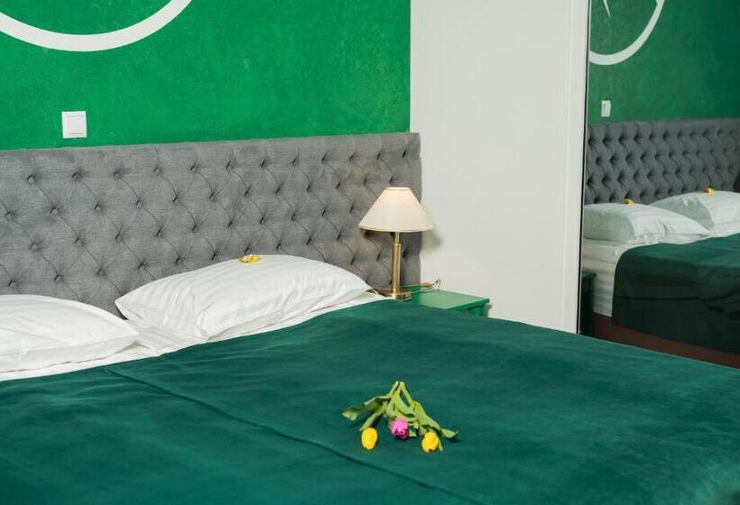 آپارتمان 1 خوابه, Fontush Boutique