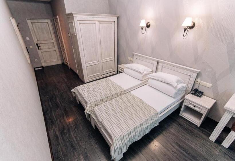 Standard Værelse, Gold Georg Palace