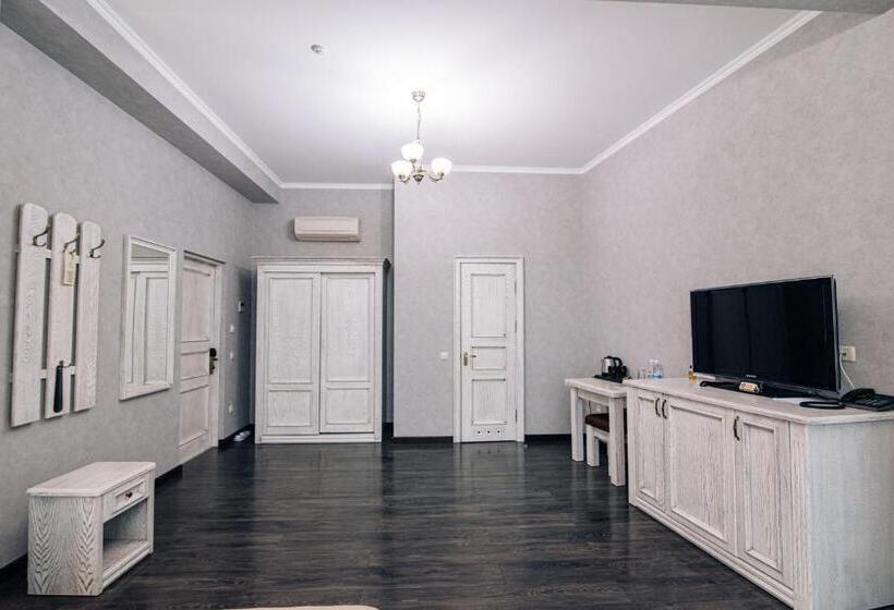 Standard Værelse, Gold Georg Palace