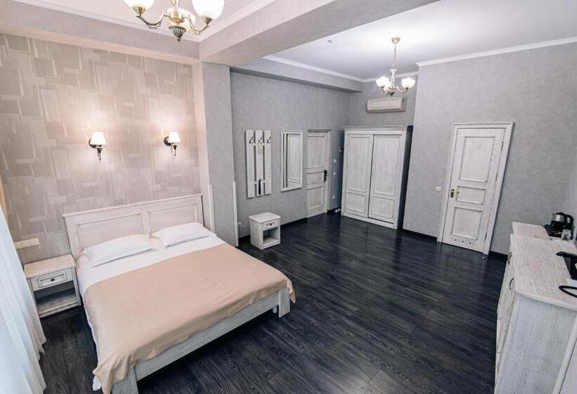 Standard Værelse, Gold Georg Palace