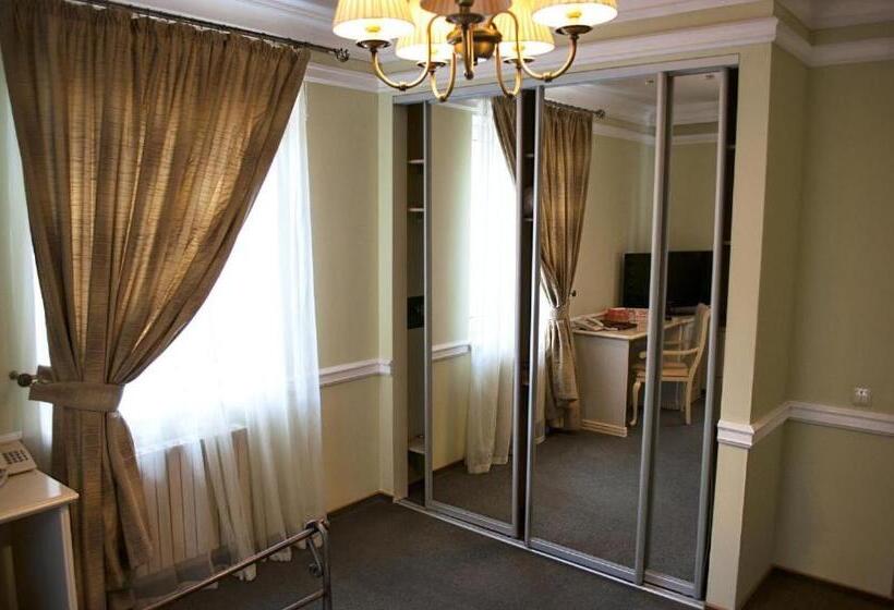Junior Suite, Gostiniy Dvor