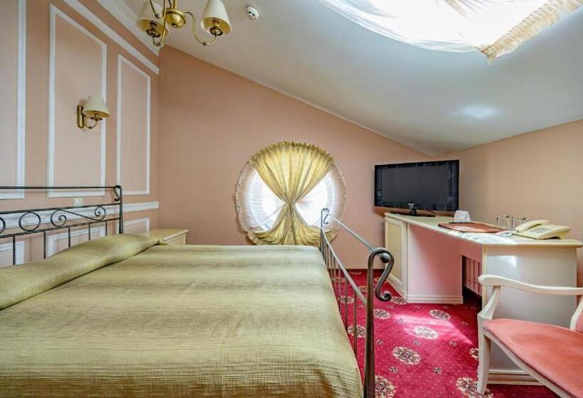Junior Suite, Gostiniy Dvor
