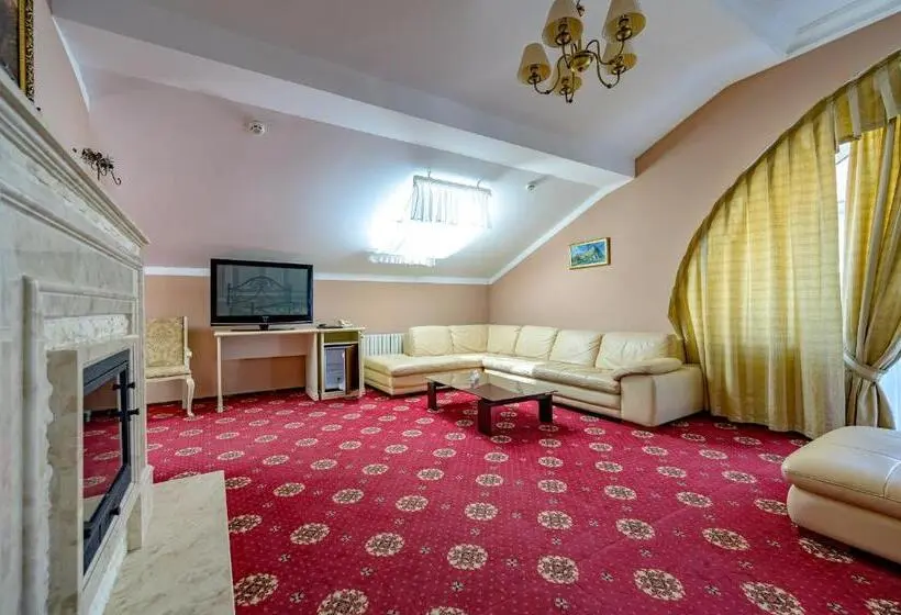 سوییت, Gostiniy Dvor