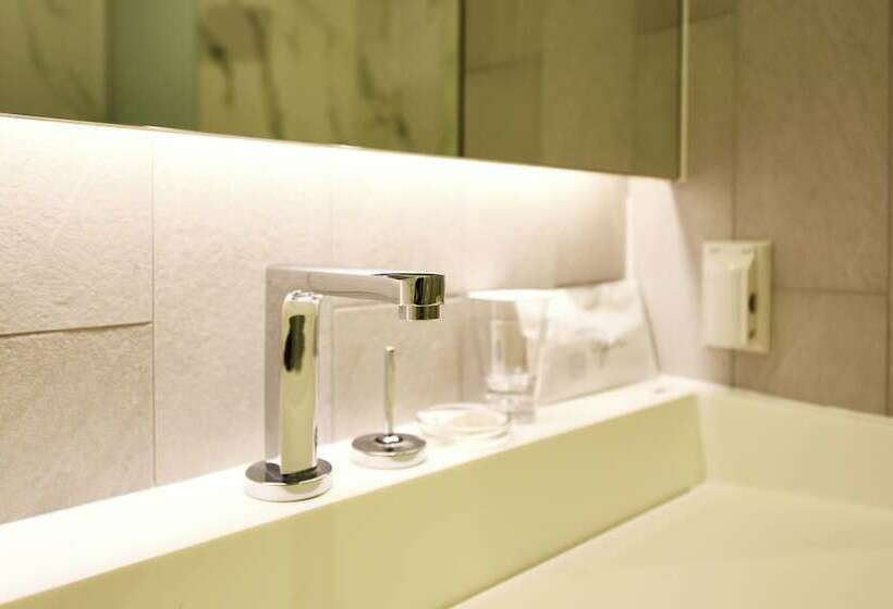 Номер Стандарт, Infini