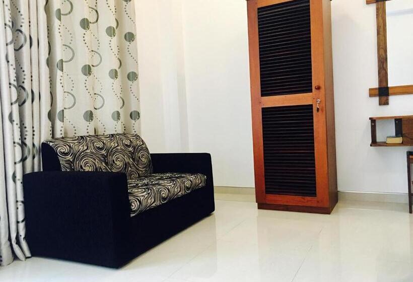 Номер Стандарт, Iresort