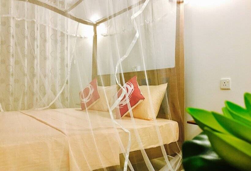 Номер Стандарт, Iresort