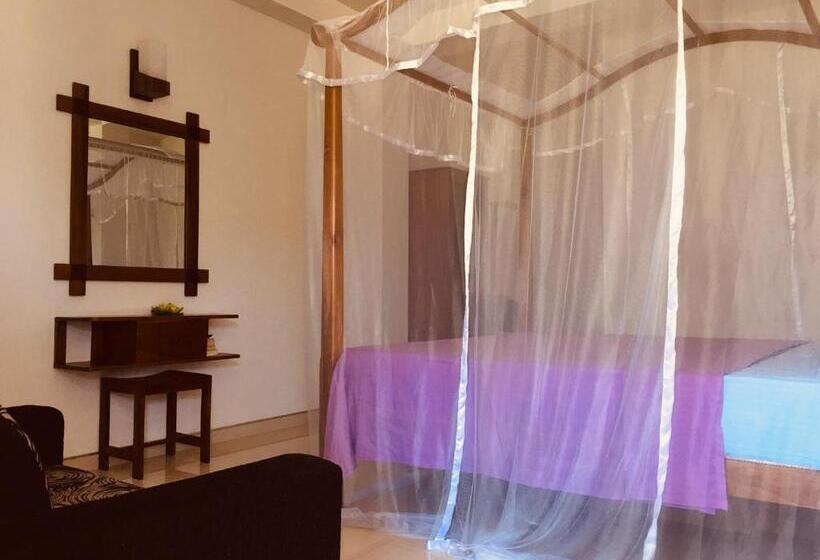 Номер Стандарт, Iresort