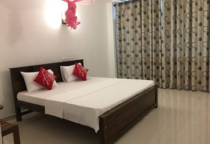 Номер Deluxe, Iresort