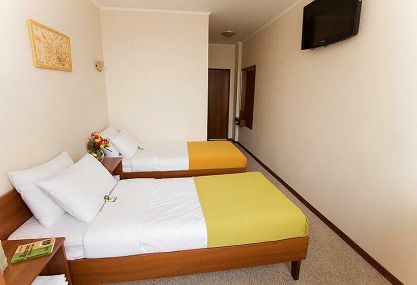 اتاق استاندارد, Kapu$ta