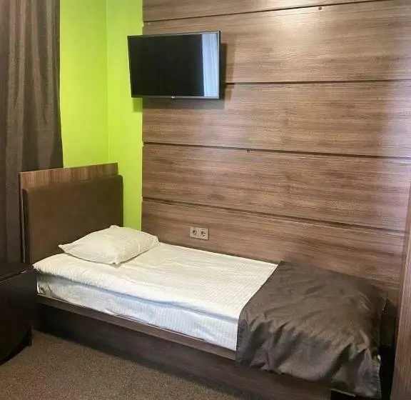 Habitació Economy, Kateryna