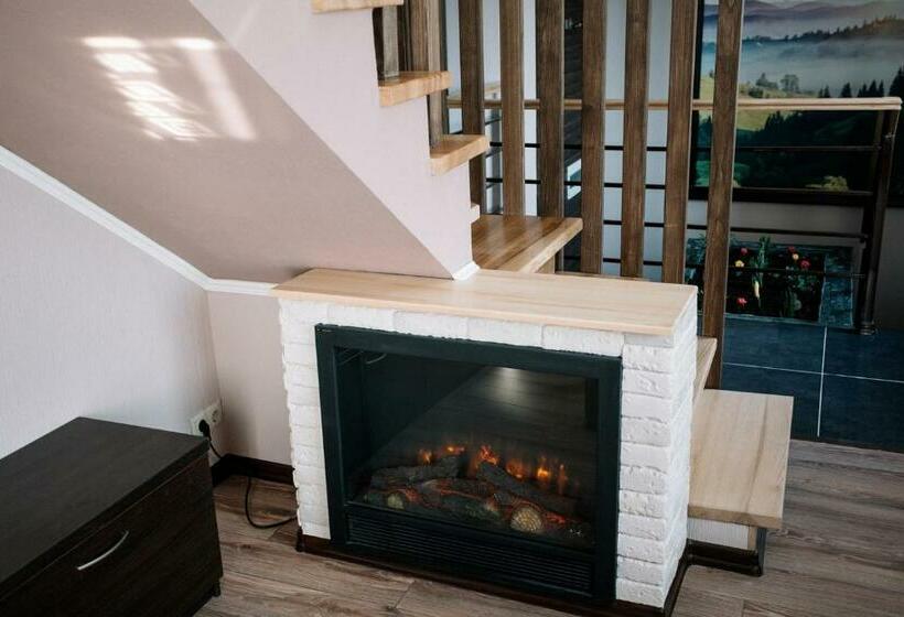 اتاق لوکس چهار تخته, Kateryna