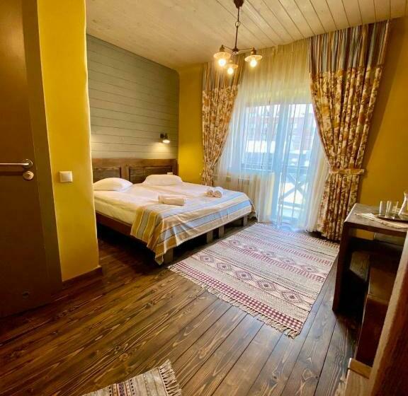 Standardrum med Balkong, Monysto