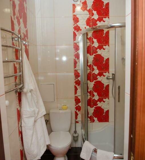 سوییت, Naftusya