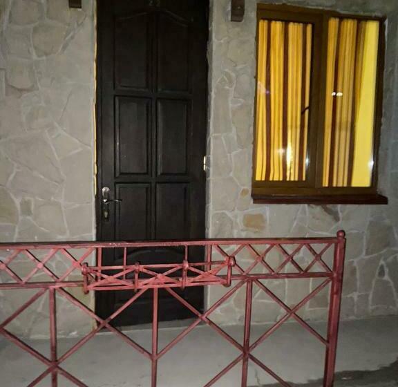 Economy Triple Room, Patkovski Gold