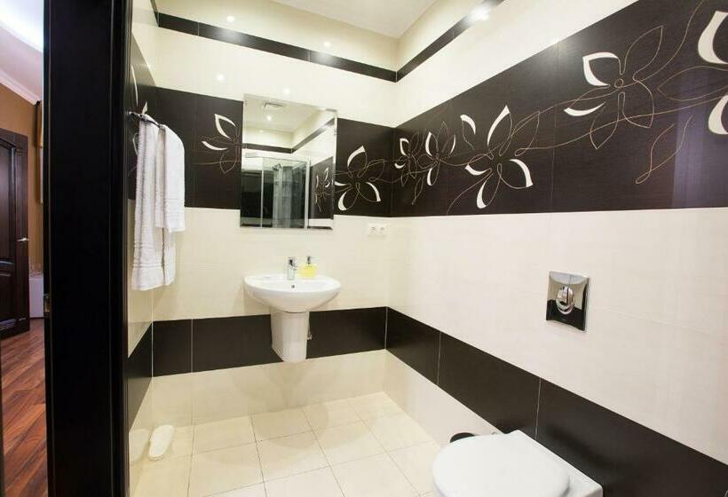 سوئیت 2 خوابه, Royal