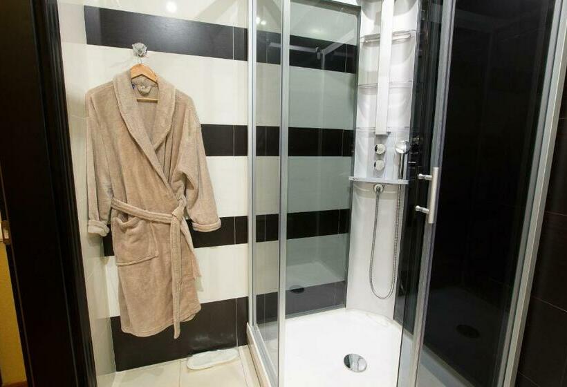 سوئیت 2 خوابه, Royal