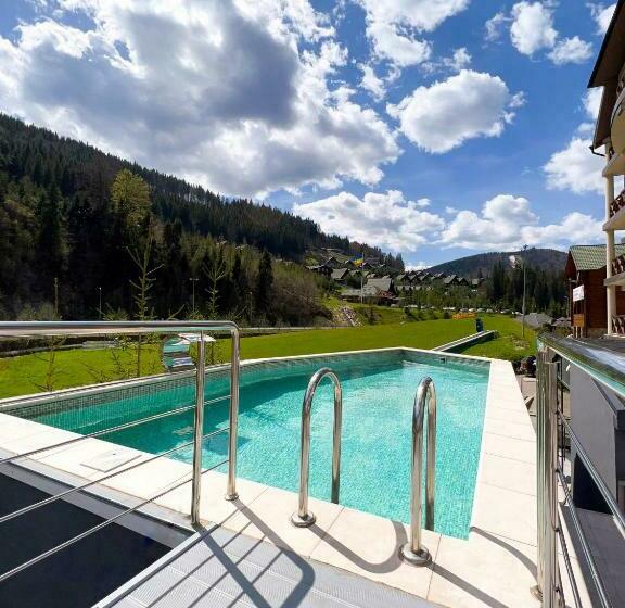 اتاق استاندارد, Skilandhouse