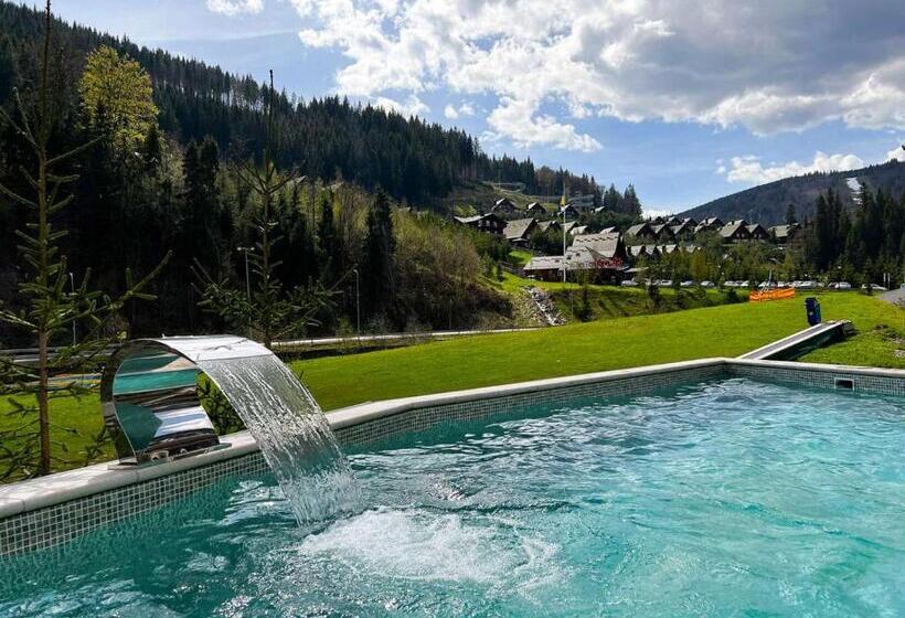 اتاق استاندارد با تراس, Skilandhouse