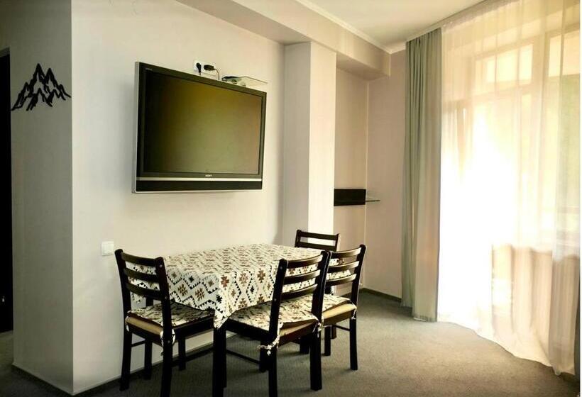 آپارتمان 1 خوابه, Skilandhouse