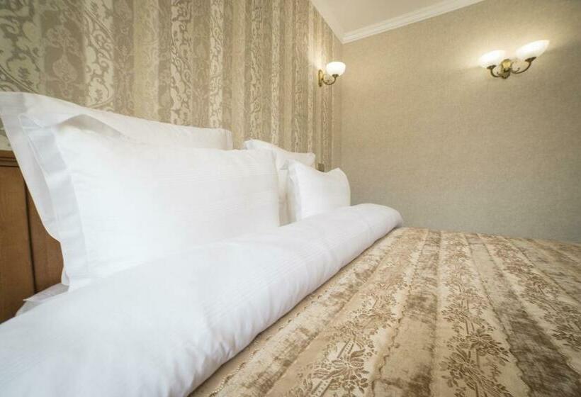 سوییت سوپریور, Sonyachniy Promin