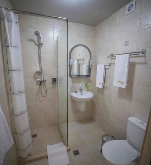 اتاق استاندارد, Sonyachniy Promin