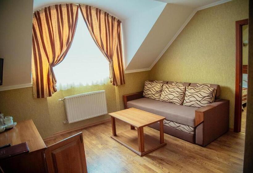 سوییت, Sonyachniy Promin