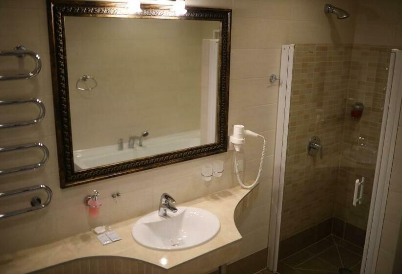 סוויטה, Spa Hotel Dodo