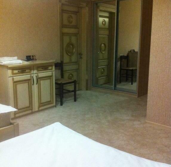 اتاق استاندارد, Veles