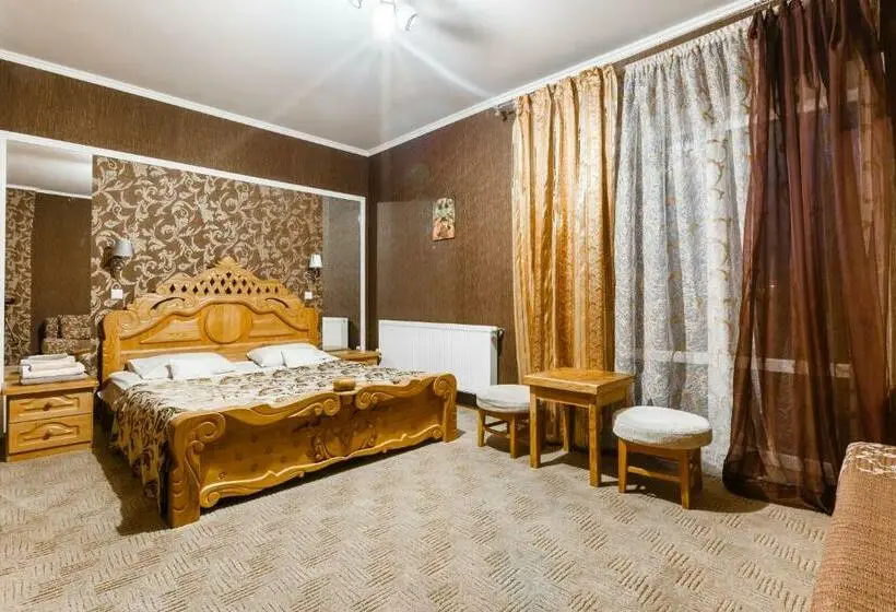 اتاق راحتی سه تخته, Everest